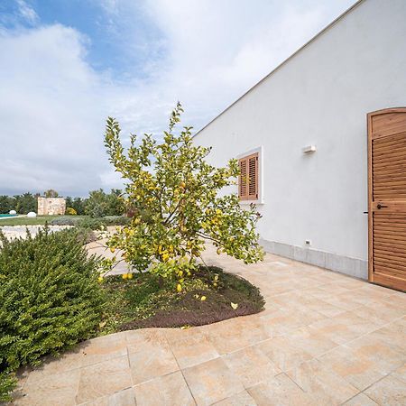 Private Pool & Parking Donna Lina Vila Conversano Exterior foto
